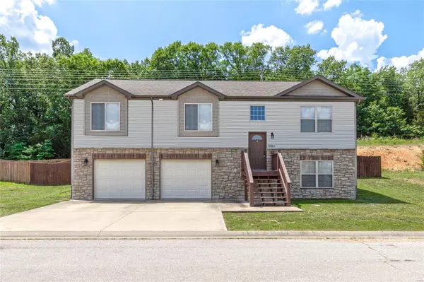 16124 Heavens Gate LN, St Robert, MO 65584