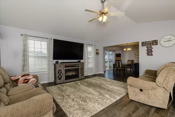 Warrenton, MO 63383,1020 Fenway CT