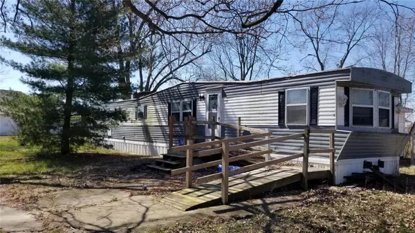 Ashley, IL 62808,119 N 3rd