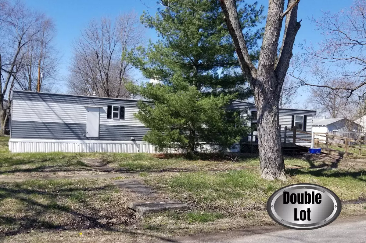 Ashley, IL 62808,119 N 3rd