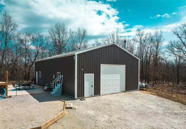 Newburg, MO 65550,18400 County Road 7520