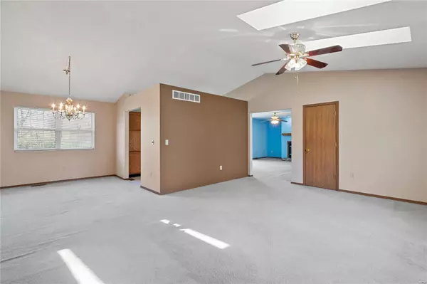 Fairview Heights, IL 62208,4116 Highland RD