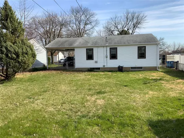 Maryland Heights, MO 63043,2679 Timberlake DR