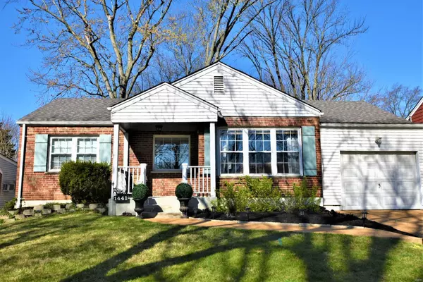 Webster Groves, MO 63119,1441 Pinetree LN