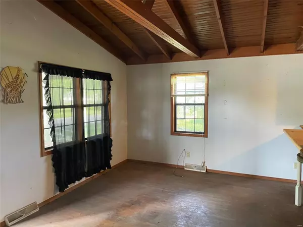 Sikeston, MO 63801,204 Luther ST