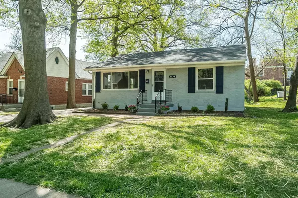 St Louis, MO 63114,8134 Washington ST