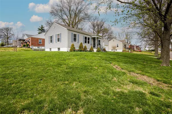 St Ann, MO 63074,3601 San Jose LN