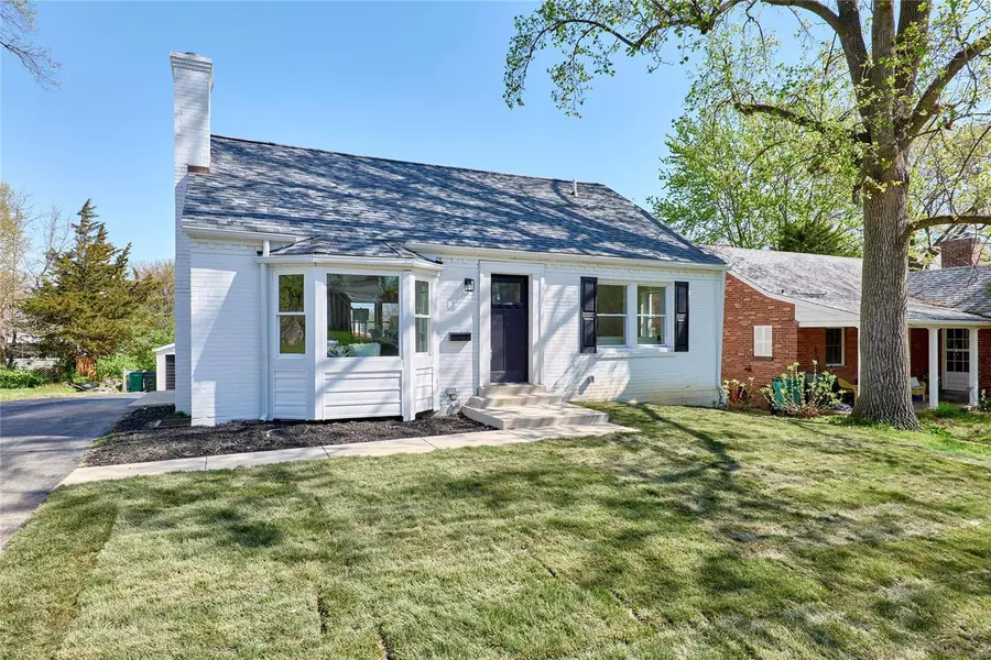 7505 Nottingham, Shrewsbury, MO 63119