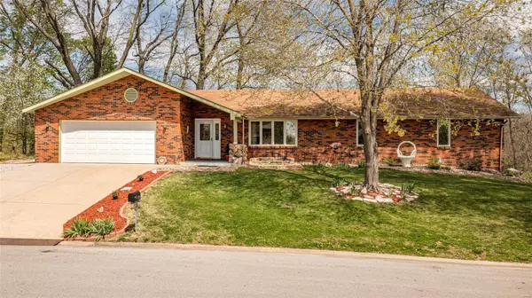Collinsville, IL 62234,218 Woodridge CT