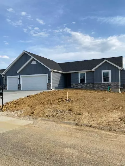 Moscow Mills, MO 63362,42 River Rock DR
