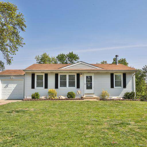 11053 Ridge Forest CT, St Louis, MO 63126
