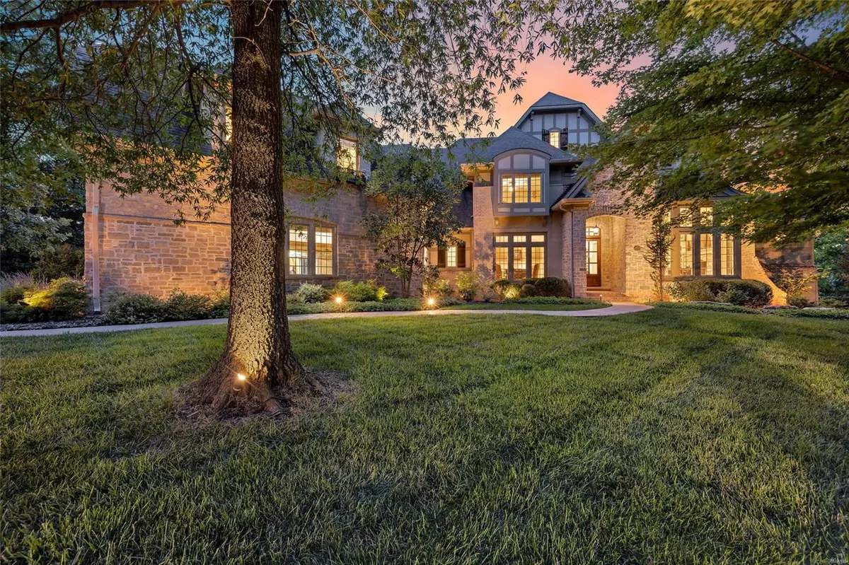 Wildwood, MO 63005,17 Grand Meridien Forest