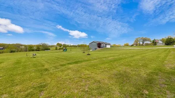 Troy, MO 63379,41 Saddlefield LN