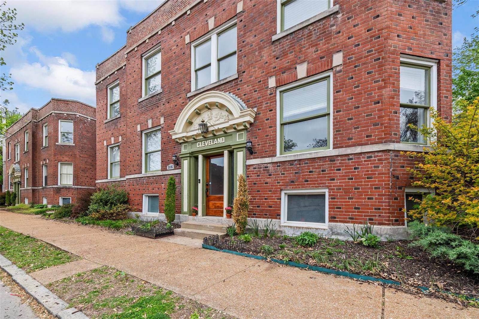 2235 Thurman Ave ##12, St Louis, MO 63110