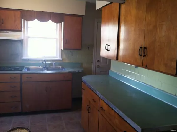 St Louis, MO 63135,Address not disclosed