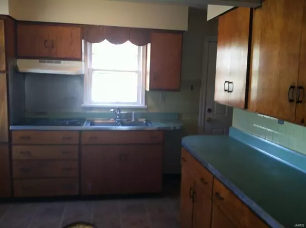 St Louis, MO 63135,Address not disclosed