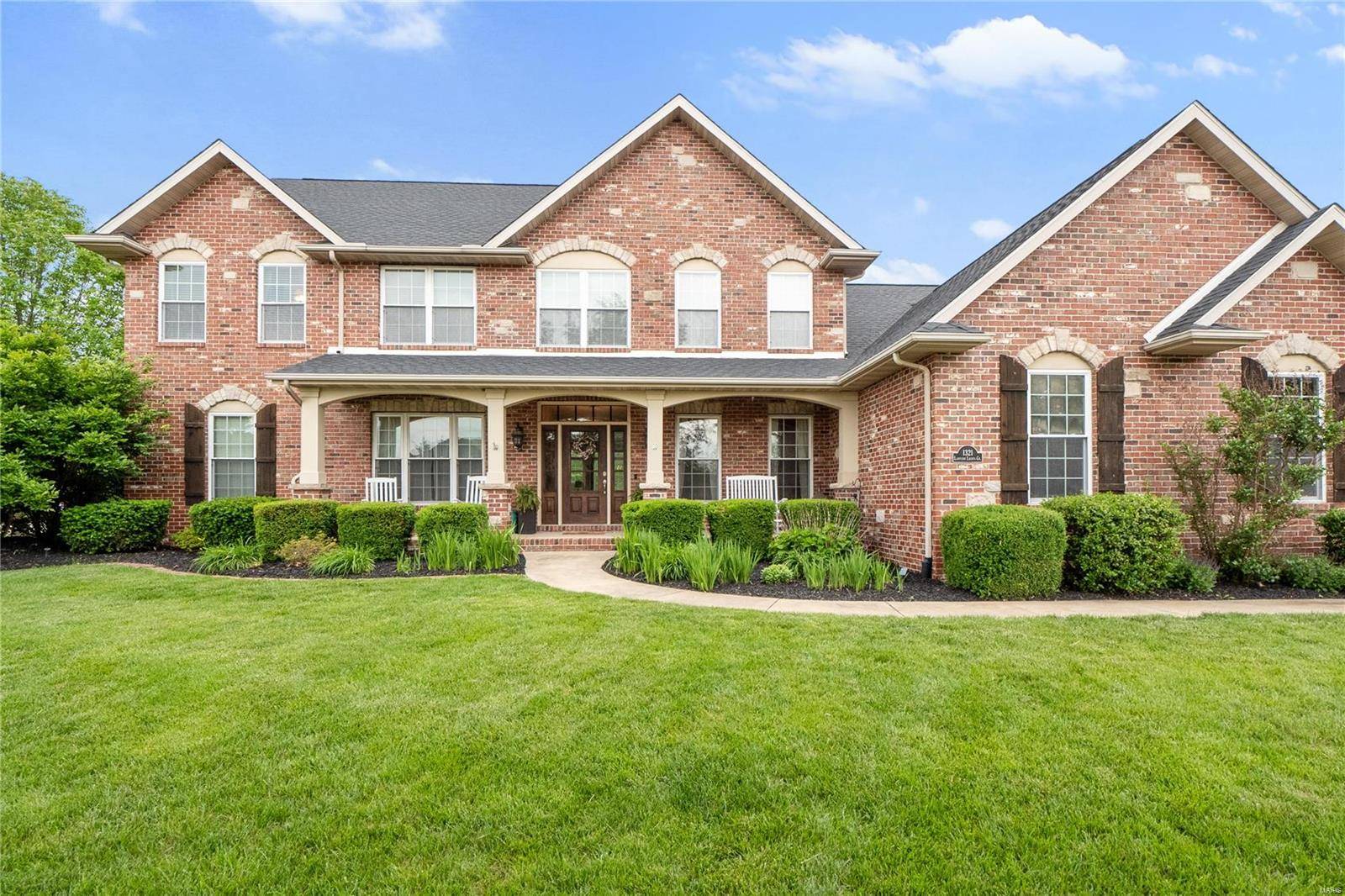 1321 Lantern Lights CIR, O'fallon, IL 62254