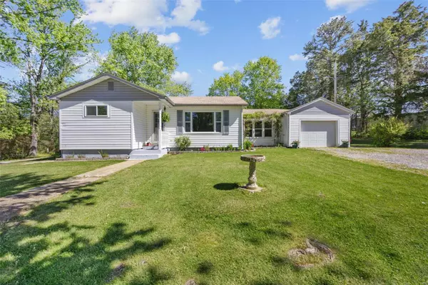 10379 Province RD, Irondale, MO 63648