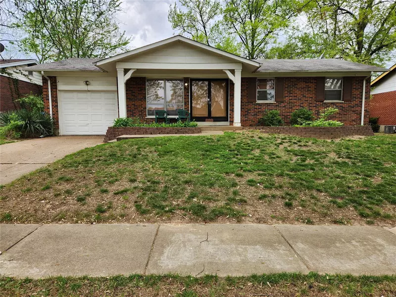 9921 Dunnideer DR, Unincorporated, MO 63136