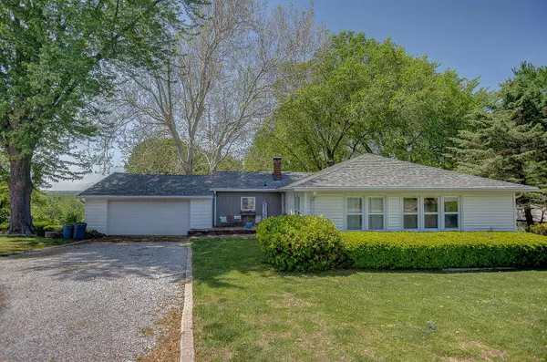 Collinsville, IL 62234,308 Circle DR