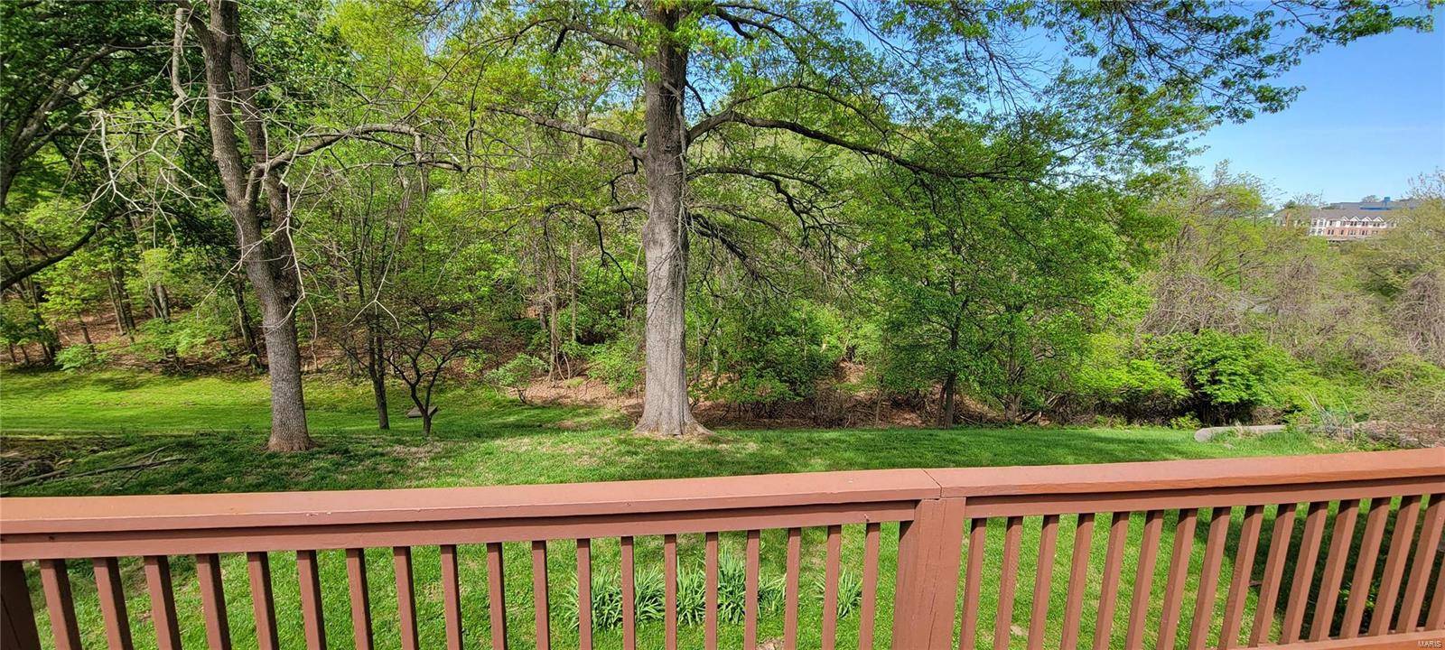 Des Peres, MO 63131,2249 Centeroyal DR