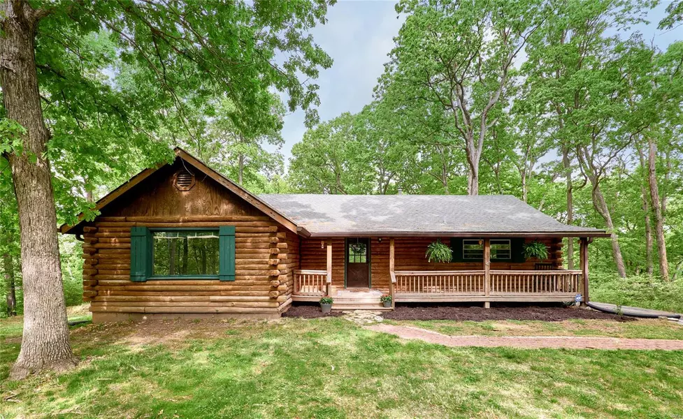 18545 Gredan LN, Wildwood, MO 63069