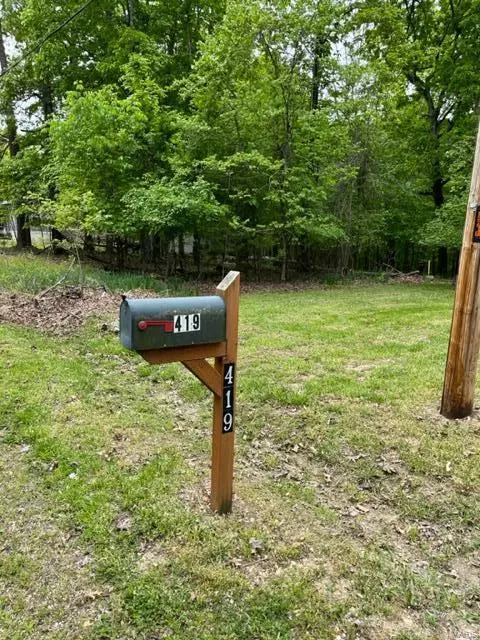 Piedmont, MO 63957,419 Bluffview Drive