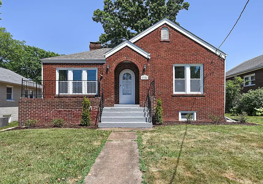 2326 S Milton AVE, Overland, MO 63114