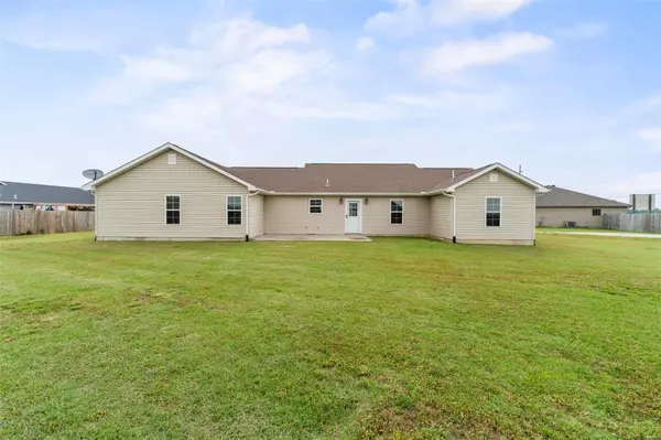 Sikeston, MO 63801,1213 Glacier