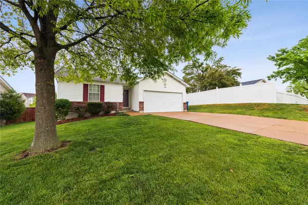 Arnold, MO 63010,1281 Apple Hollow DR