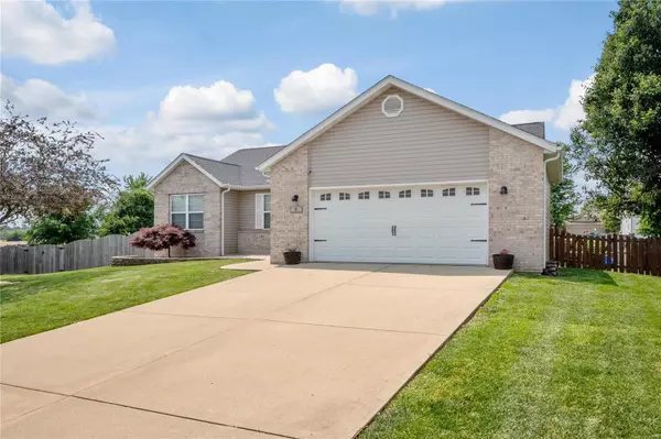 Troy, IL 62294,5 Pinebrooke