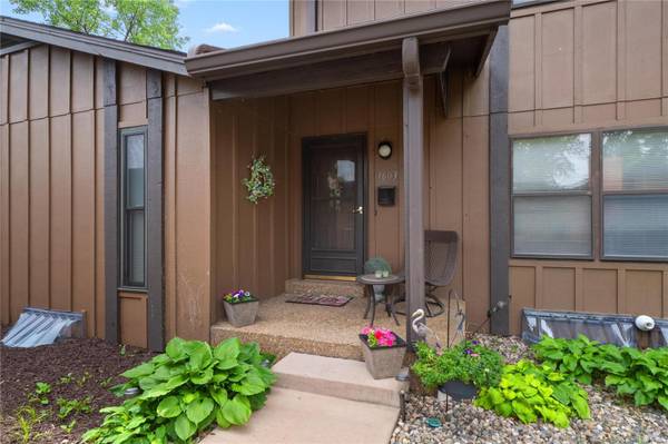 Belleville, IL 62223,1603 Hampton CT