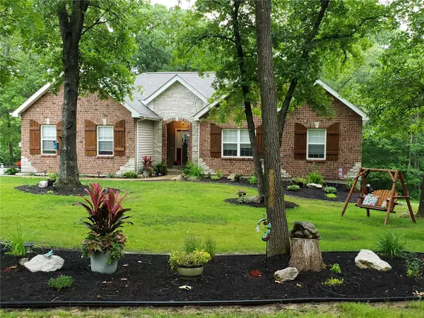 Warrenton, MO 63383,22840 Tall Oaks RD