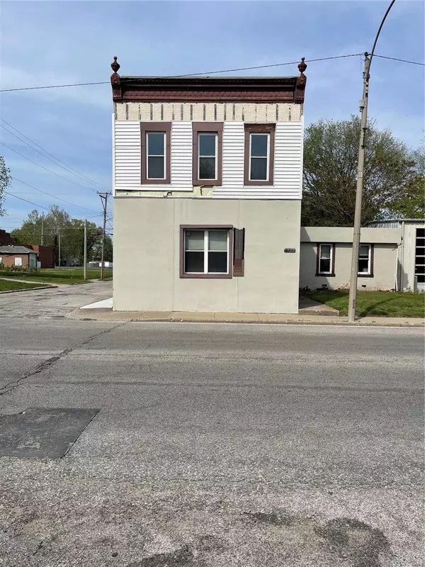 Belleville, IL 62220,1223 Main ST
