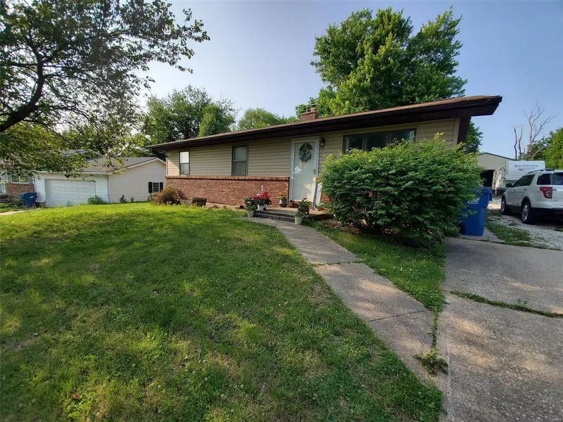 5 Saylor DR, Canton, MO 63435