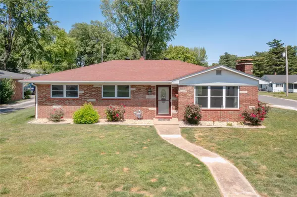7001 W A ST, Belleville, IL 62223