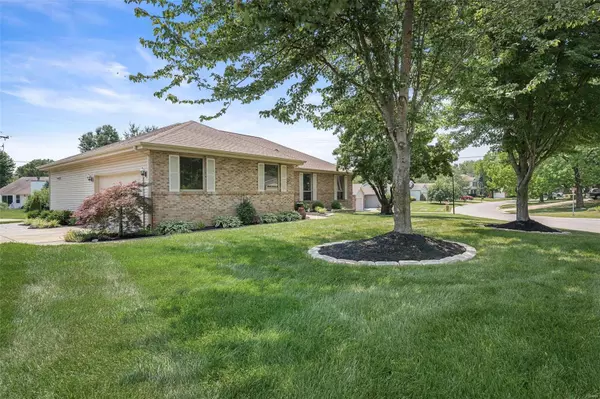 Lake St Louis, MO 63367,1003 Seine DR