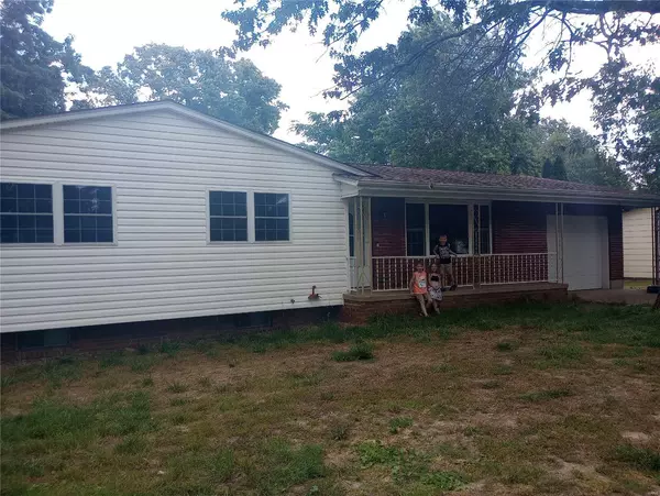 251 George ST, Sullivan, MO 63080