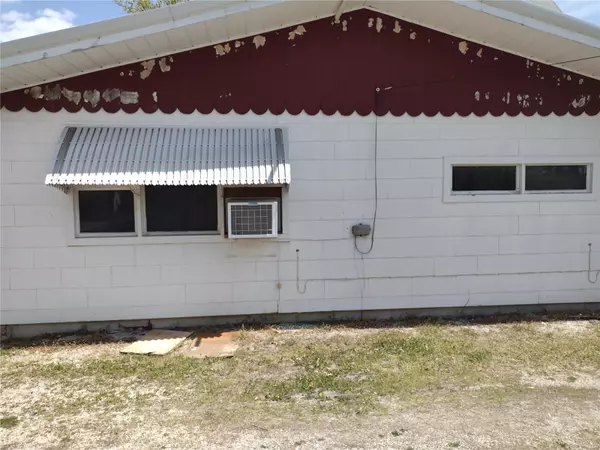 Monroe City, MO 63456,621 E Cleveland ST
