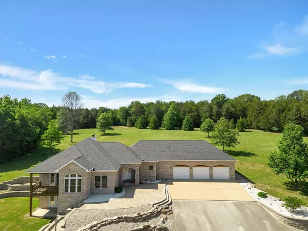 Villa Ridge, MO 63089,2389 Desloge Estates DR