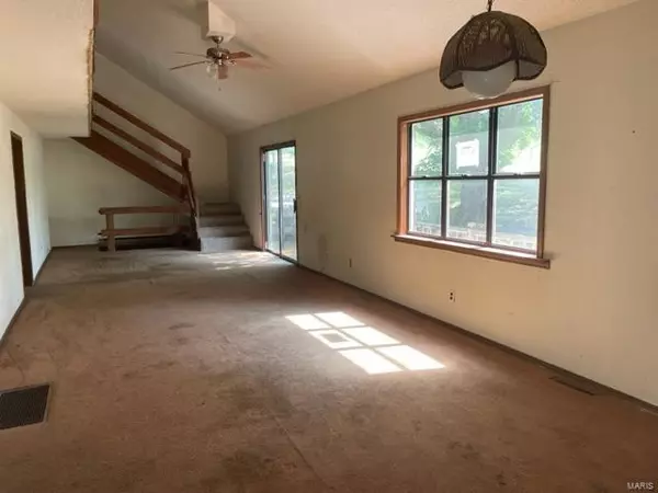 St Robert, MO 65584,22065 Zeigenbein CIR