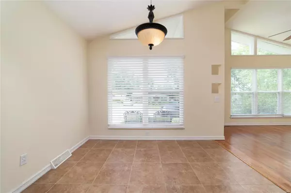 Ballwin, MO 63021,240 Orchard AVE