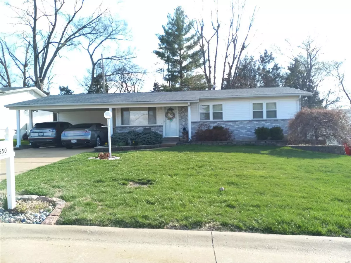 Mehlville, MO 63123,9550 Antigo DR
