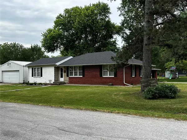 Shelbyville, MO 63469,301 E 5th Street