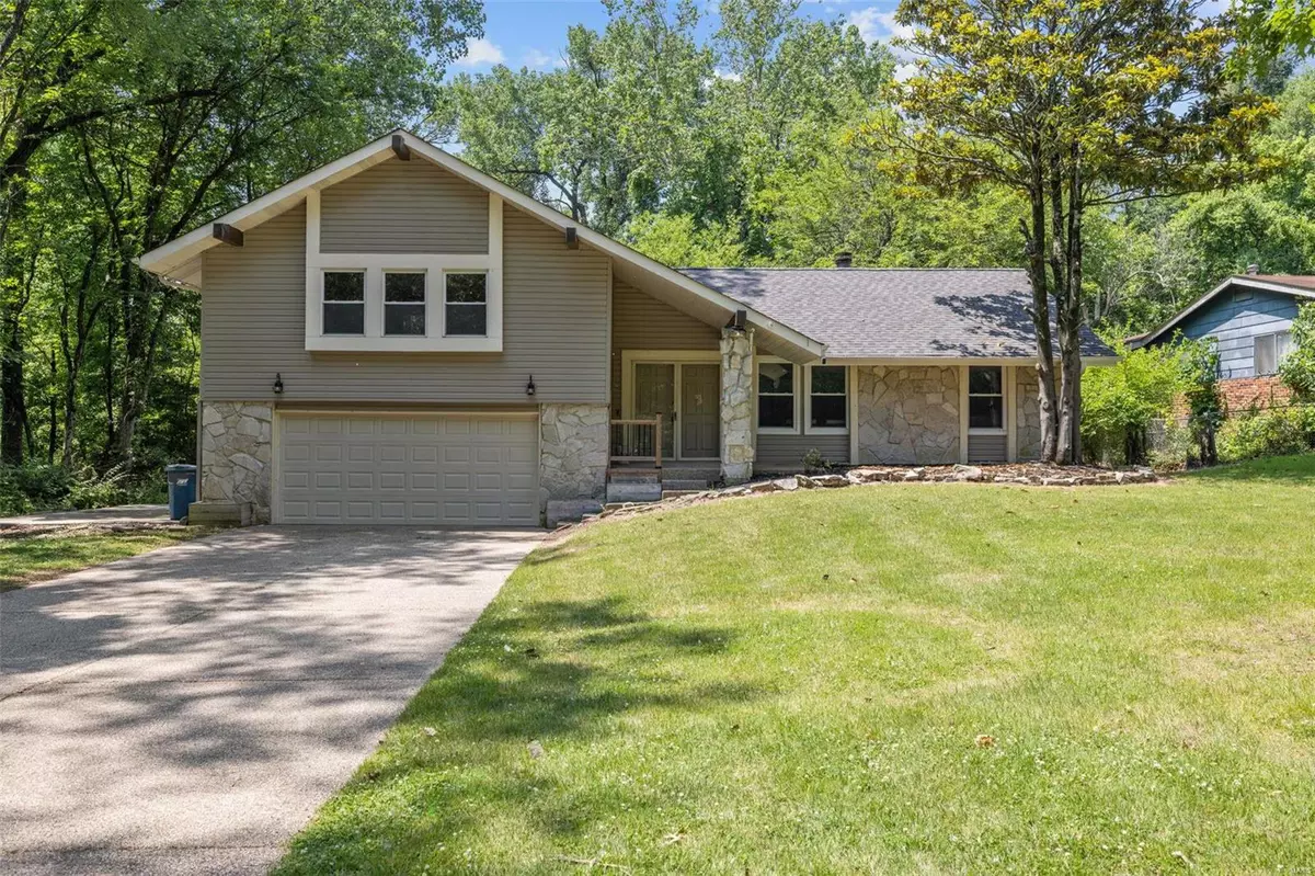 Black Jack, MO 63033,5090 Wolverton DR