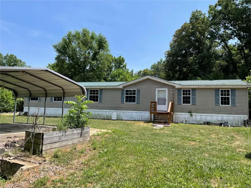 3986 Wayne 341, Piedmont, MO 63957