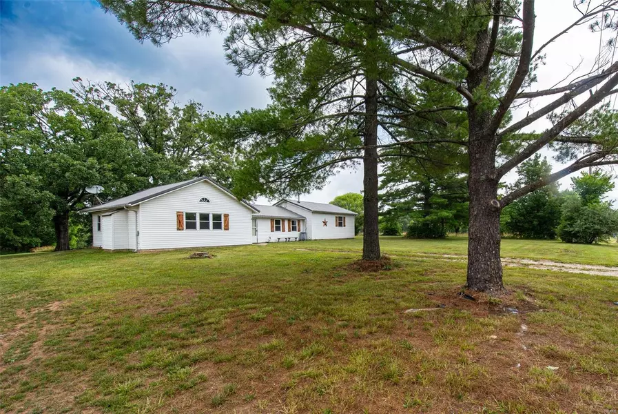 4187 E Linda Lane, Robertsville, MO 63072