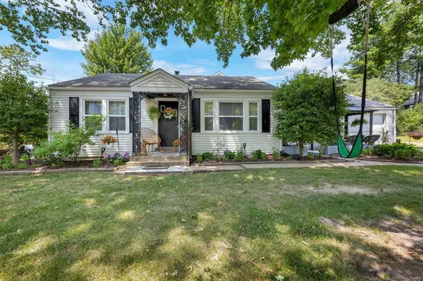 Olivette, MO 63132,501 Ziercher St