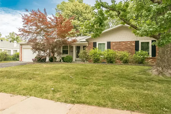 1656 Craig RD, St Louis, MO 63146