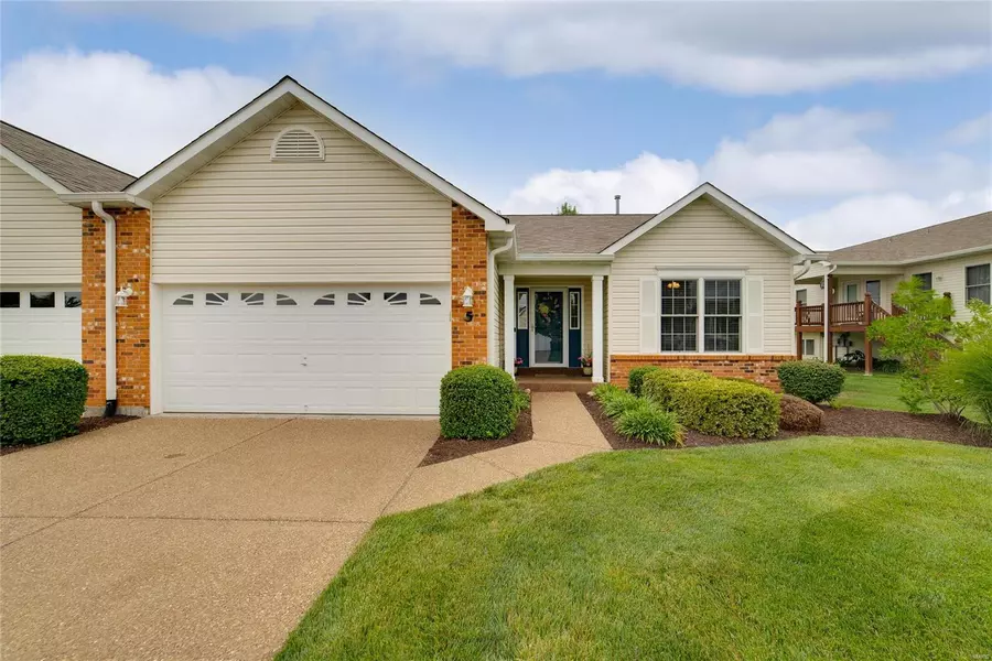 5 Rebecca Terrace CT #785B, Dardenne Prairie, MO 63368